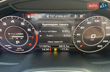 Внедорожник / Кроссовер Audi Q7 2017 в 