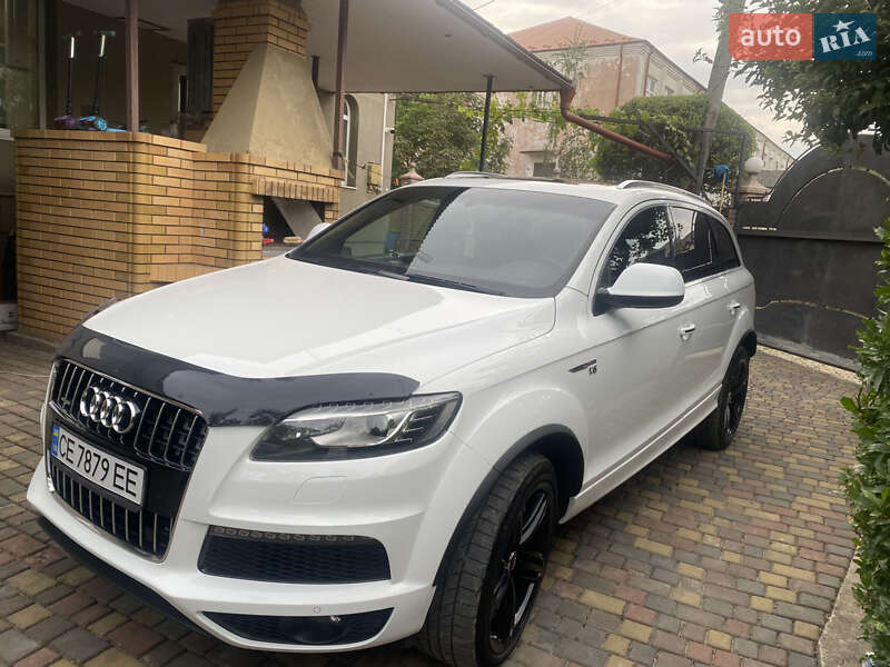 Позашляховик / Кросовер Audi Q7 2010 в Новоселиці