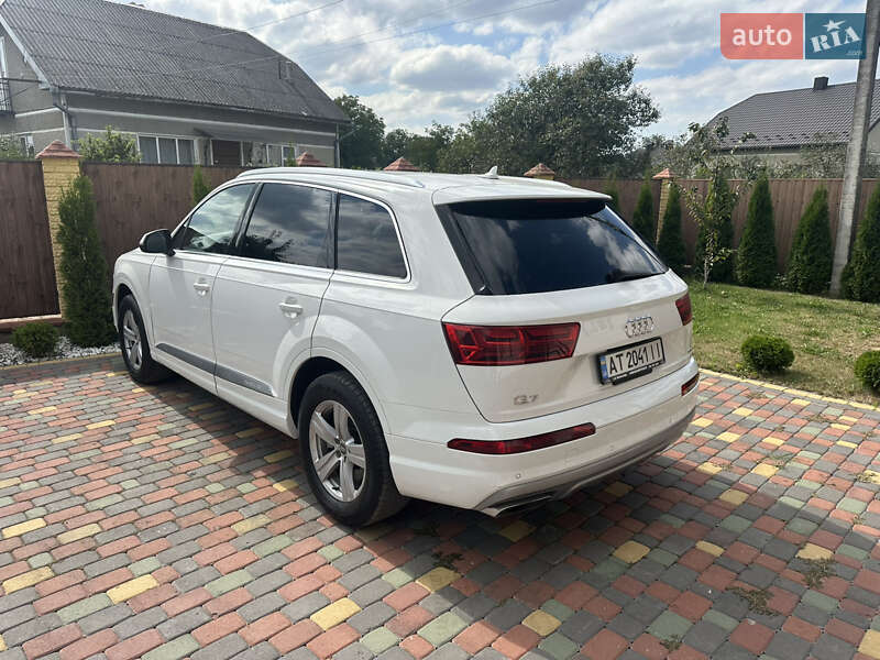 Внедорожник / Кроссовер Audi Q7 2017 в Калуше