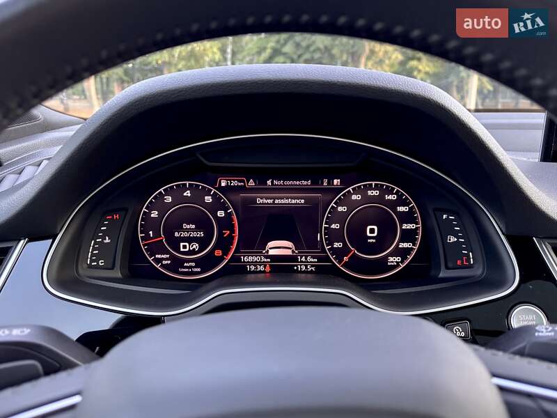 Внедорожник / Кроссовер Audi Q7 2017 в Киеве