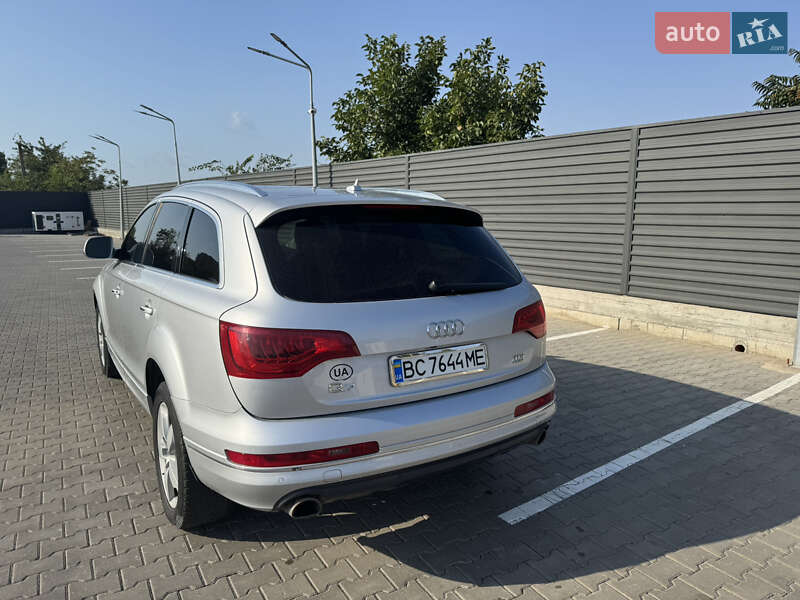 Позашляховик / Кросовер Audi Q7 2013 в Миколаєві фото 2 Позашляховик / Кросовер Audi Q7 2013 в Миколаєві