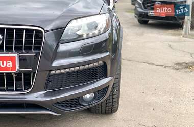 Внедорожник / Кроссовер Audi Q7 2013 в 