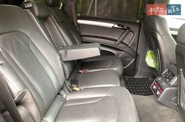 Внедорожник / Кроссовер Audi Q7 2013 в 