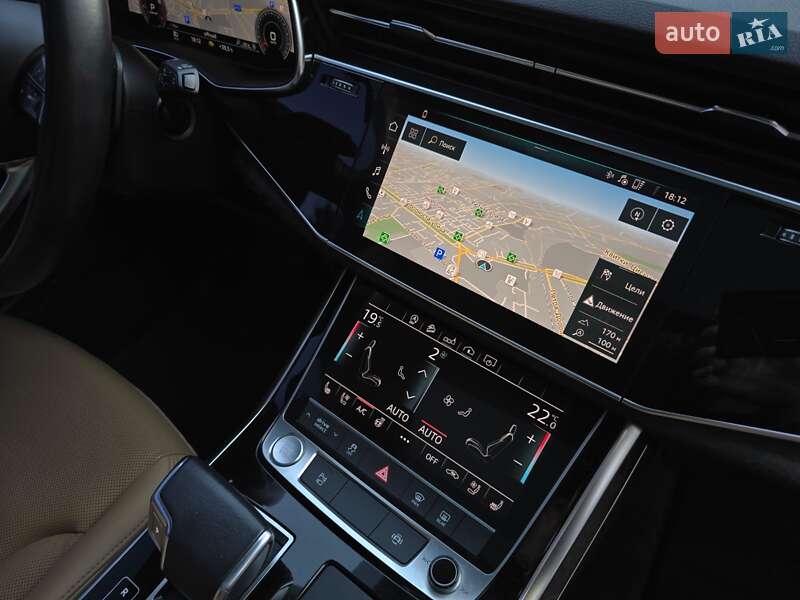 Позашляховик / Кросовер Audi Q7 2020 в Полтаві