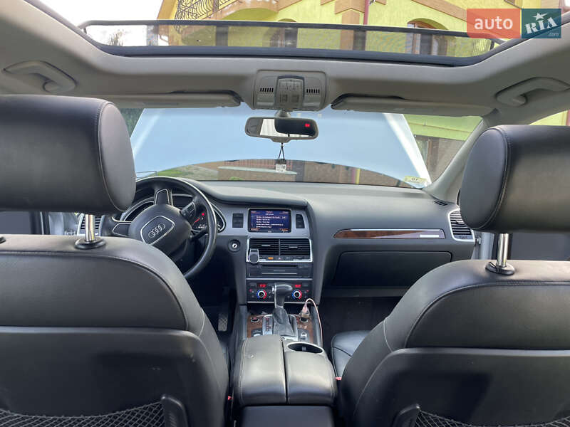 Позашляховик / Кросовер Audi Q7 2012 в Дрогобичі