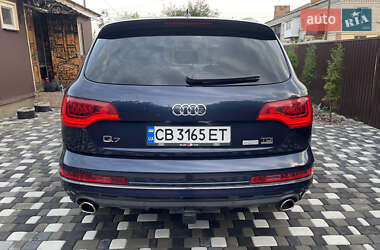 Внедорожник / Кроссовер Audi Q7 2014 в 