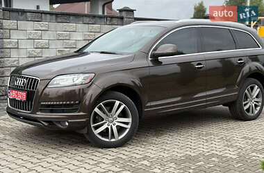 Внедорожник / Кроссовер Audi Q7 2014 в 