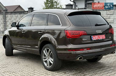 Внедорожник / Кроссовер Audi Q7 2014 в 