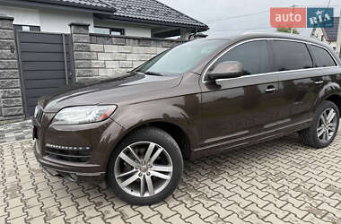 Внедорожник / Кроссовер Audi Q7 2014 в 