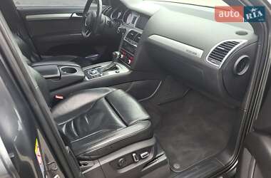Внедорожник / Кроссовер Audi Q7 2013 в 