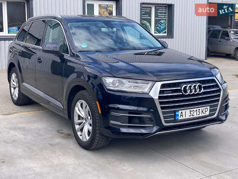 Позашляховик / Кросовер Audi Q7 2017 в Києві