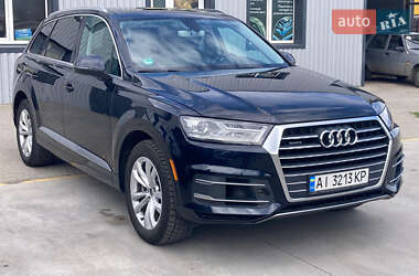 Внедорожник / Кроссовер Audi Q7 2017 в 