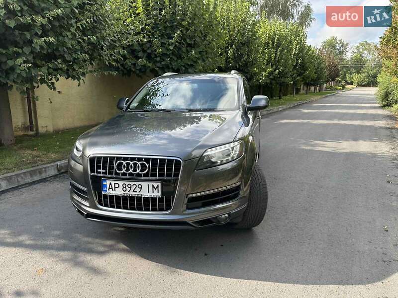 Внедорожник / Кроссовер Audi Q7 2015 в Запорожье