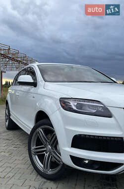 Внедорожник / Кроссовер Audi Q7 2013 в 