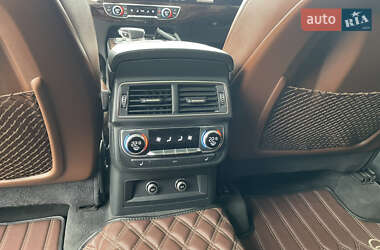 Внедорожник / Кроссовер Audi Q7 2019 в 