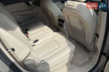 Внедорожник / Кроссовер Audi Q7 2017 в 