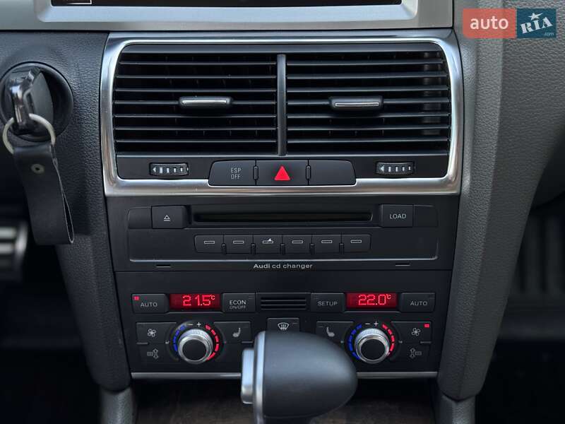 Внедорожник / Кроссовер Audi Q7 2008 в Днепре