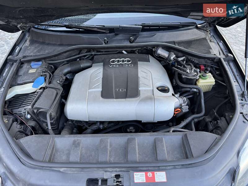 Внедорожник / Кроссовер Audi Q7 2008 в Днепре