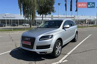 Внедорожник / Кроссовер Audi Q7 2015 в Киеве