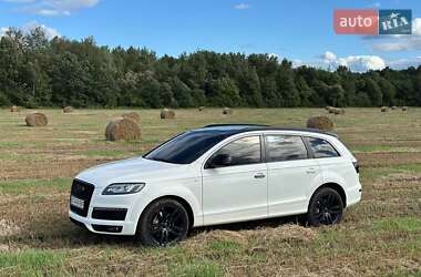 Внедорожник / Кроссовер Audi Q7 2007 в 