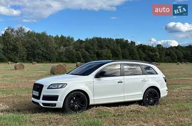 Внедорожник / Кроссовер Audi Q7 2007 в 