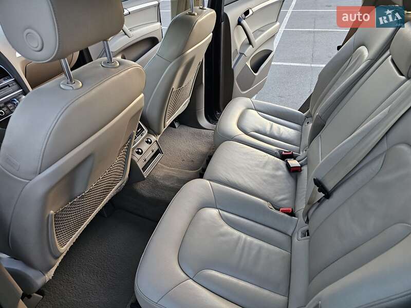 Внедорожник / Кроссовер Audi Q7 2013 в Кропивницком