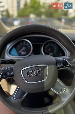 Внедорожник / Кроссовер Audi Q7 2013 в 