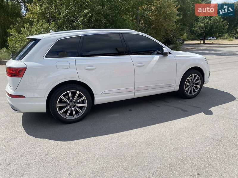 Внедорожник / Кроссовер Audi Q7 2016 в Днепре фото 7 Внедорожник / Кроссовер Audi Q7 2016 в Днепре
