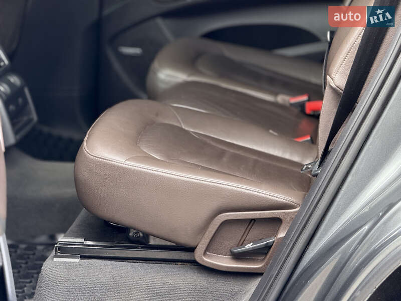 Позашляховик / Кросовер Audi Q7 2013 в Тернополі