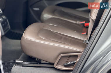 Внедорожник / Кроссовер Audi Q7 2013 в 