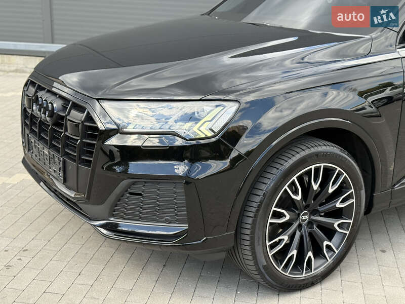 Внедорожник / Кроссовер Audi Q7 2020 в Виннице