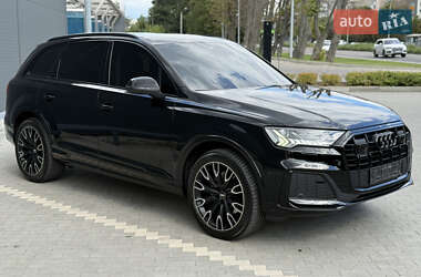 Внедорожник / Кроссовер Audi Q7 2020 в Виннице