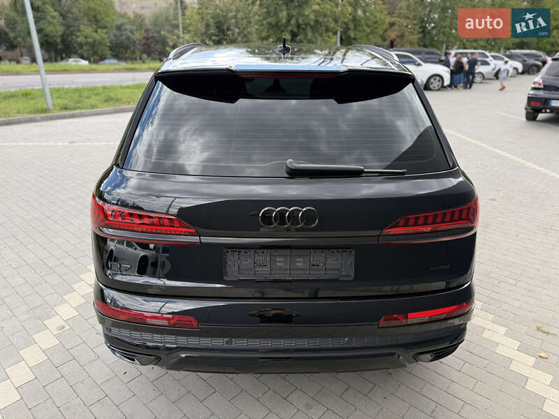 Внедорожник / Кроссовер Audi Q7 2020 в Виннице