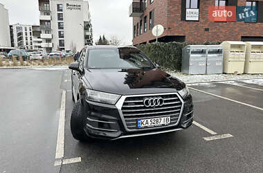 Позашляховик / Кросовер Audi Q7 2016 в 
