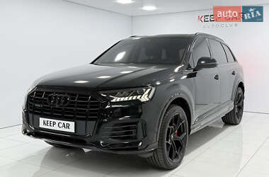 Внедорожник / Кроссовер Audi Q7 2020 в 