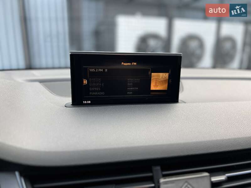 Позашляховик / Кросовер Audi Q7 2015 в Ужгороді