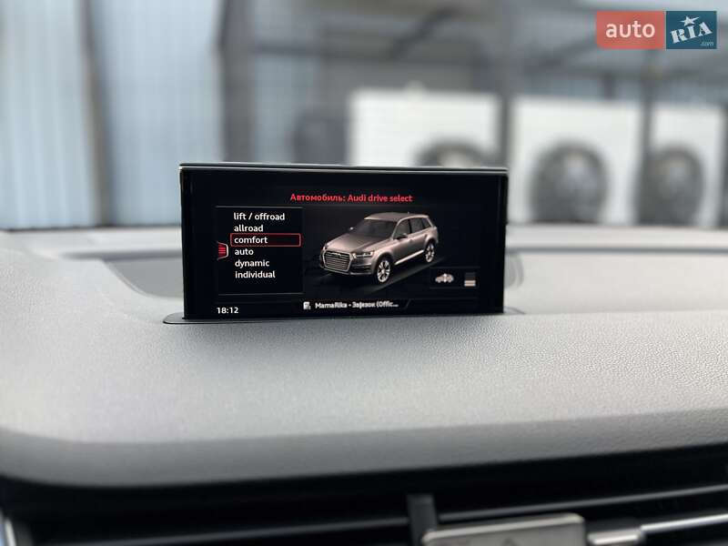 Позашляховик / Кросовер Audi Q7 2015 в Ужгороді