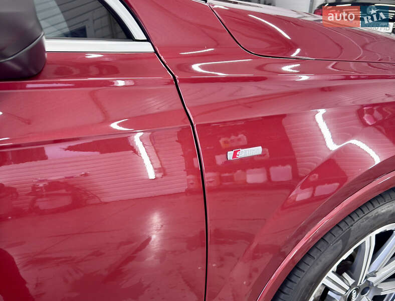 Внедорожник / Кроссовер Audi Q7 2020 в Виннице