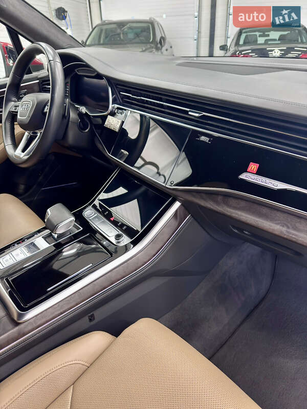 Внедорожник / Кроссовер Audi Q7 2020 в Виннице