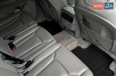 Внедорожник / Кроссовер Audi Q7 2017 в 