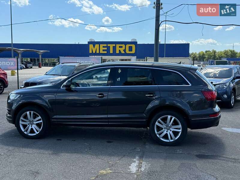 Позашляховик / Кросовер Audi Q7 2013 в Одесі