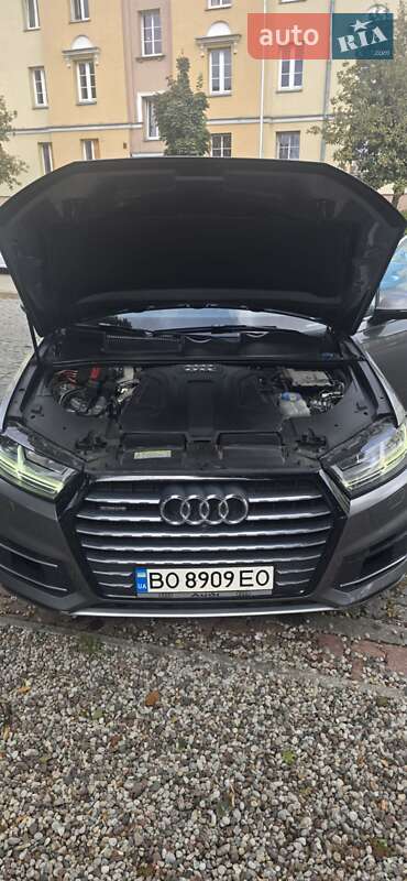 Позашляховик / Кросовер Audi Q7 2016 в Вінниці