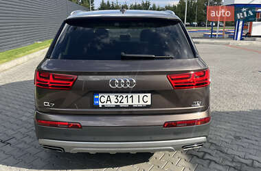 Позашляховик / Кросовер Audi Q7 2015 в Черкасах