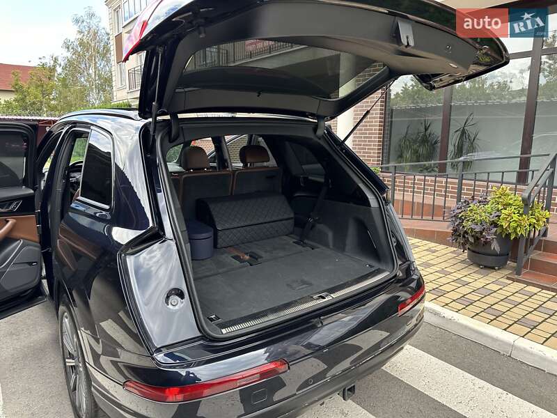 Позашляховик / Кросовер Audi Q7 2016 в Запоріжжі фото 32 Позашляховик / Кросовер Audi Q7 2016 в Запоріжжі