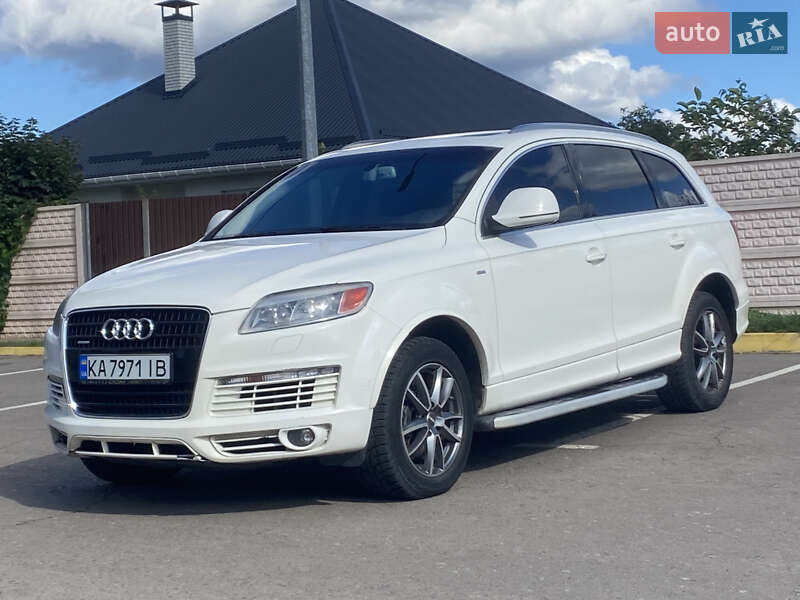 Внедорожник / Кроссовер Audi Q7 2007 в Киеве