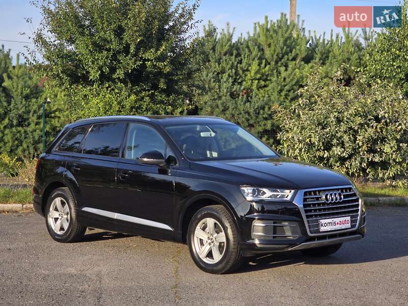 Позашляховик / Кросовер Audi Q7 2016 в Хмельницькому