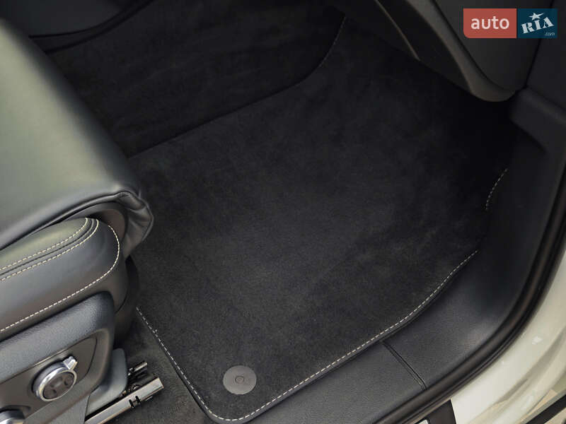 Позашляховик / Кросовер Audi Q7 2016 в Дубні