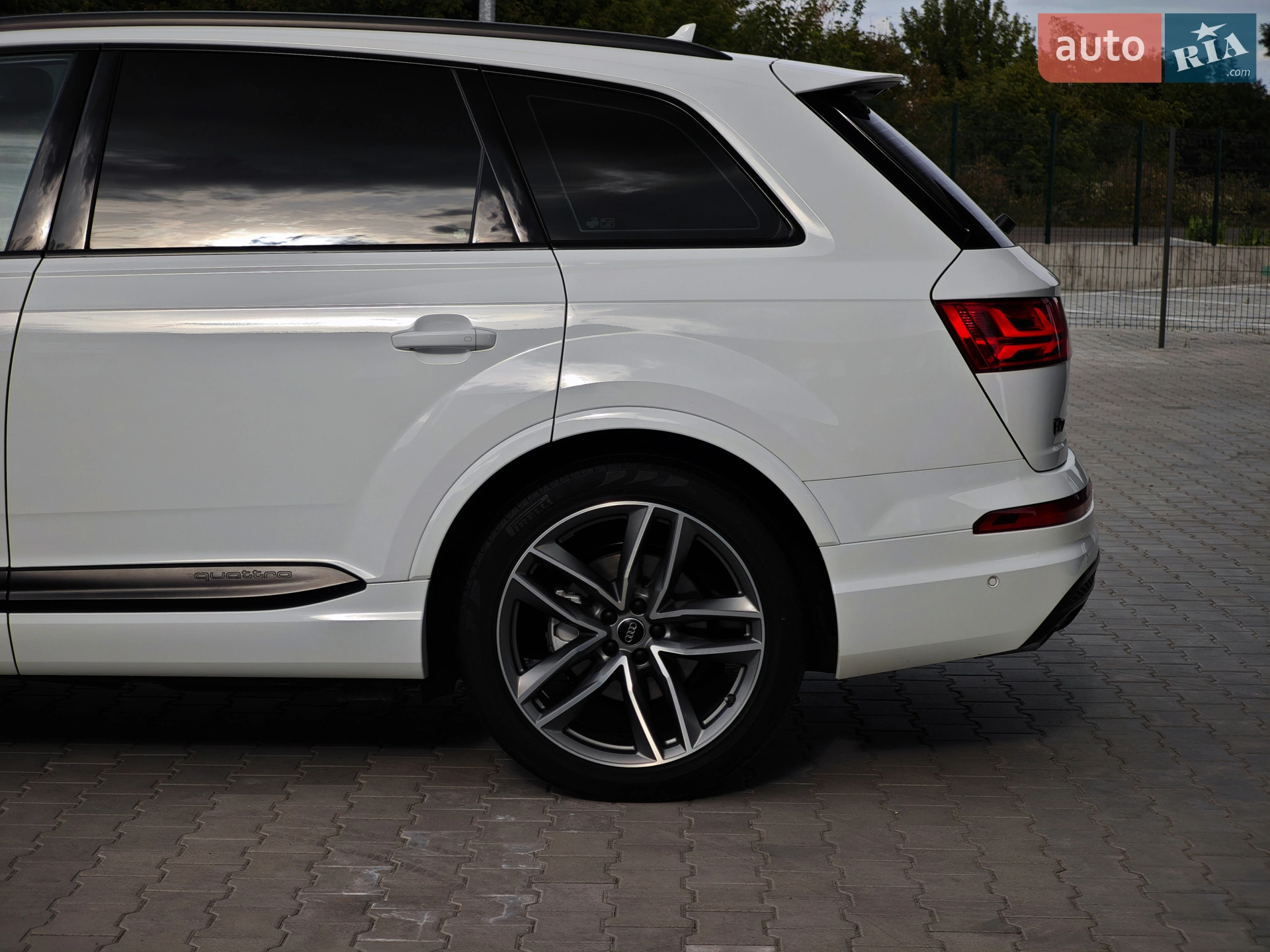 2016 Audi Q7 - мініатюра 12