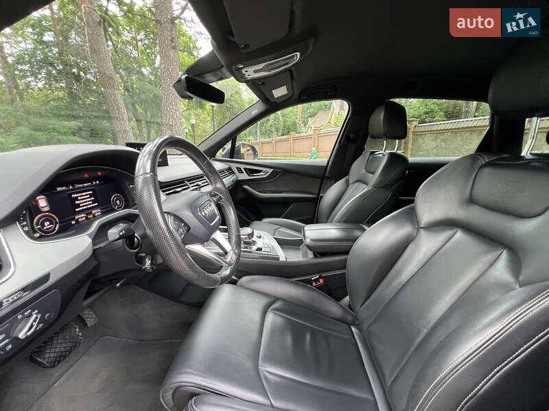 Внедорожник / Кроссовер Audi Q7 2016 в Чернигове фото 5 Внедорожник / Кроссовер Audi Q7 2016 в Чернигове