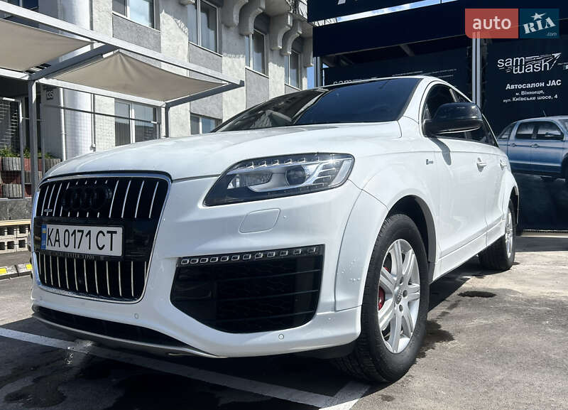 Внедорожник / Кроссовер Audi Q7 2015 в Виннице